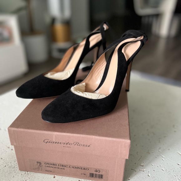 GIANVITO ROSSI Black Suede Round Toe Ankle Wrap Pumps (Size 40) - Picture 7 of 11